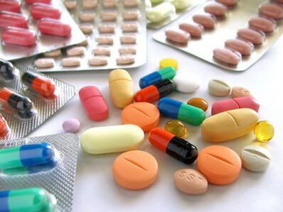 Bëlleg awer effektiv Medikamenter fir Prostatitis